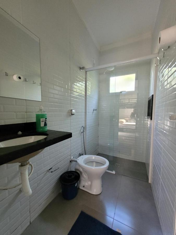 Apartamento Confortavel Para Ate 6 Pessoas, Sao 10 Unidades, Excelente Custo Beneficio ウベラバ エクステリア 写真