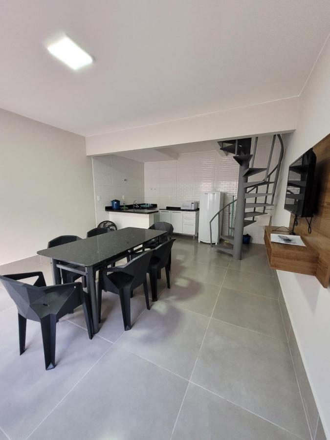 Apartamento Confortavel Para Ate 6 Pessoas, Sao 10 Unidades, Excelente Custo Beneficio ウベラバ エクステリア 写真